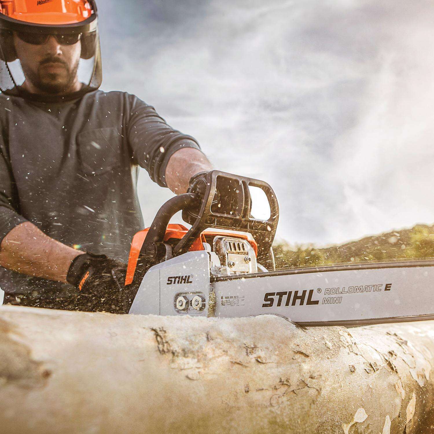 STIHL MS 180 Gas Chainsaw 16 in. 31.8 cc， Tool Only