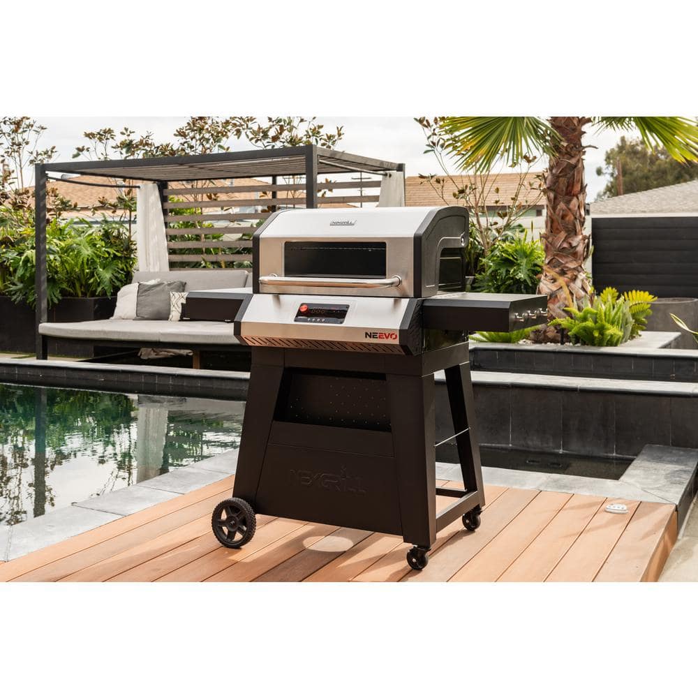 Nexgrill Neevo 720 Propane Gas Digital Smart Grill in Black with Stainless Steel Front Panel and Lid 720-1054