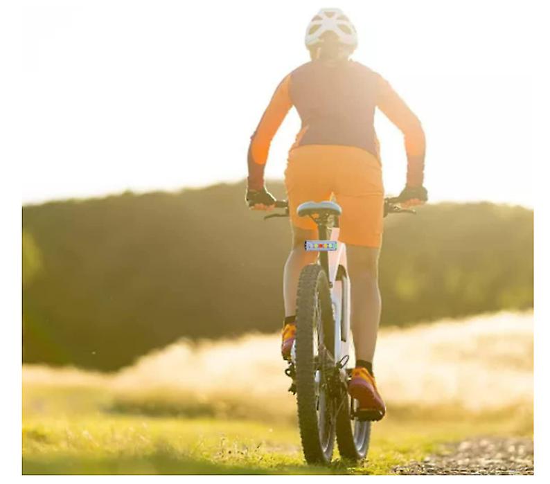 Bike Taillight Brake Sensing Seatpost Tail Light Smart 5 Lighting Modes Waterproof Bike Light Suitable for All Types of Road Bike Seats(Black)