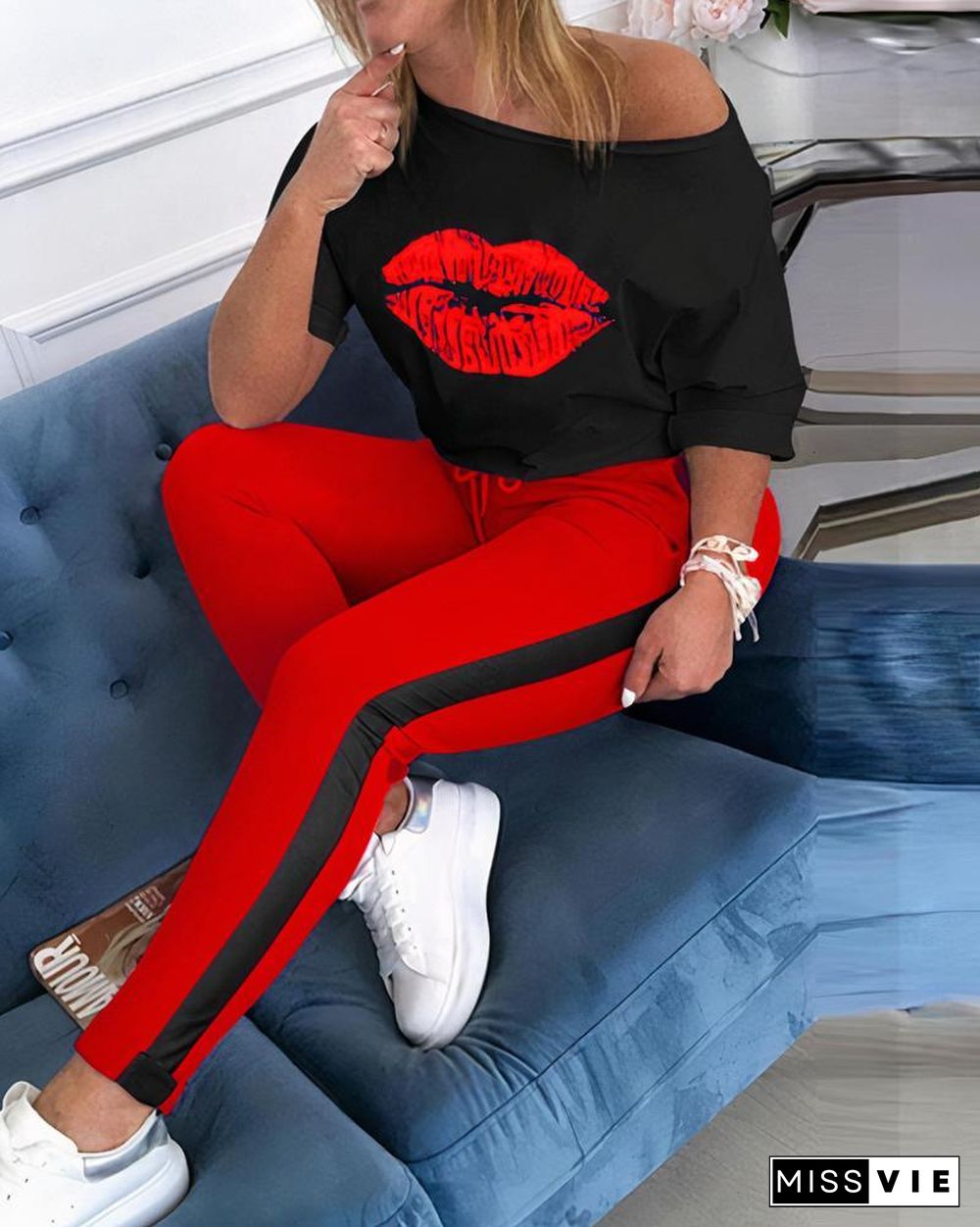 Lip Print Two Tone Drawstring Waist Long Sleeve T-Shirt & Pants Set