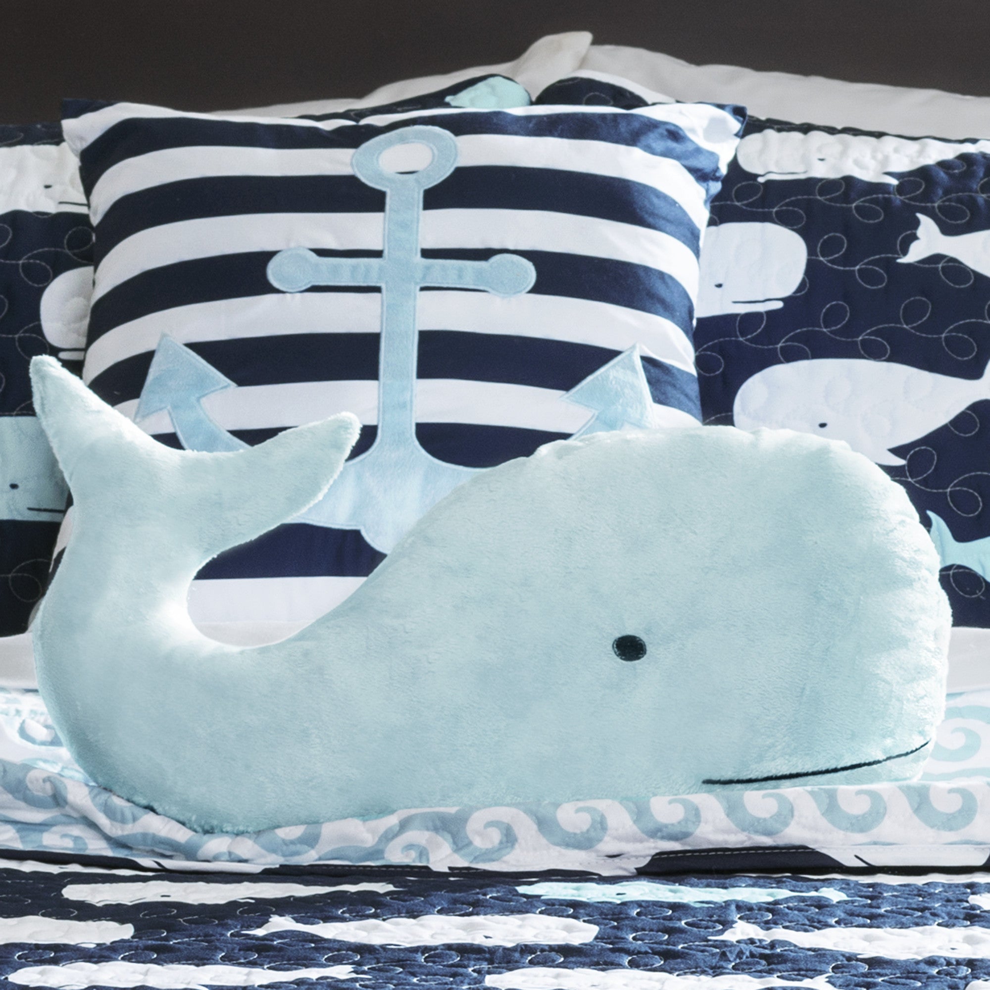 Whale Quilt 4 Piece Set Twin Size