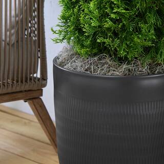 Vigoro 16 in. Delano Large Black Charcoal Plastic Planter (16 in. D x 16 in. H) HUPS00601N-16H