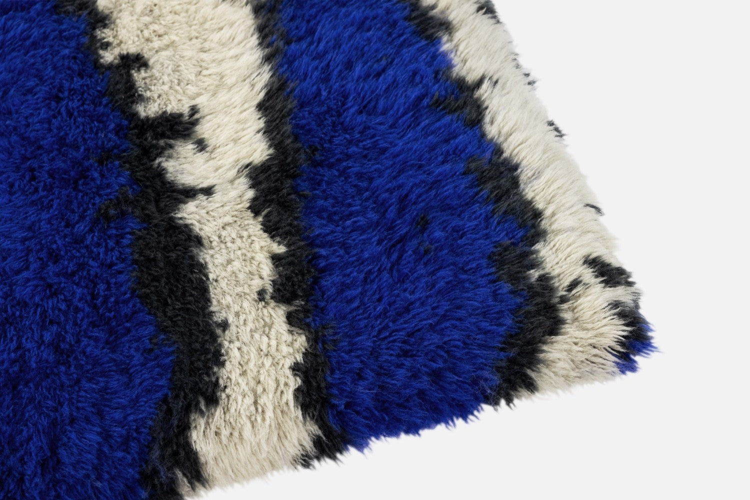 Monster Ultramarine Blue / Off-white Rug