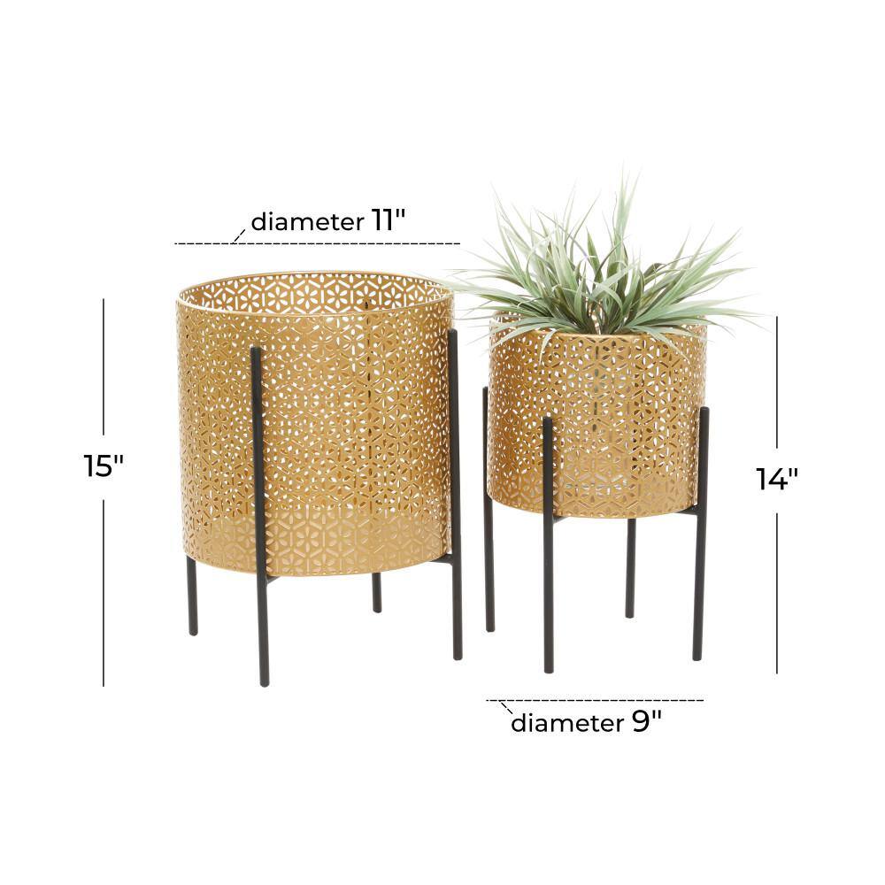 CosmoLiving by Cosmopolitan 15in. Medium Gold Metal Indoor Outdoor Planter with Removable Stand (2- Pack) 73864