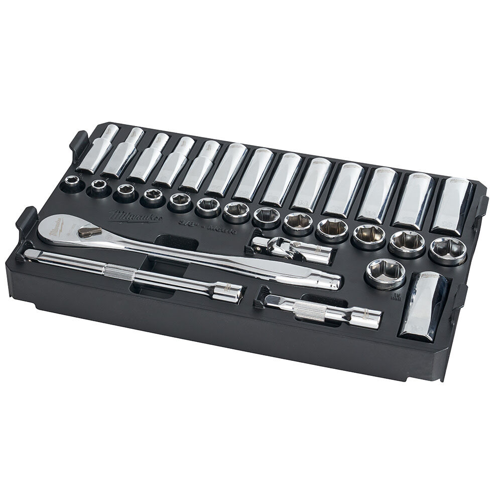 Milwaukee 3/8 32pc Ratchet and Socket Set in PACKOUT - Metric 48-22-9482 from Milwaukee