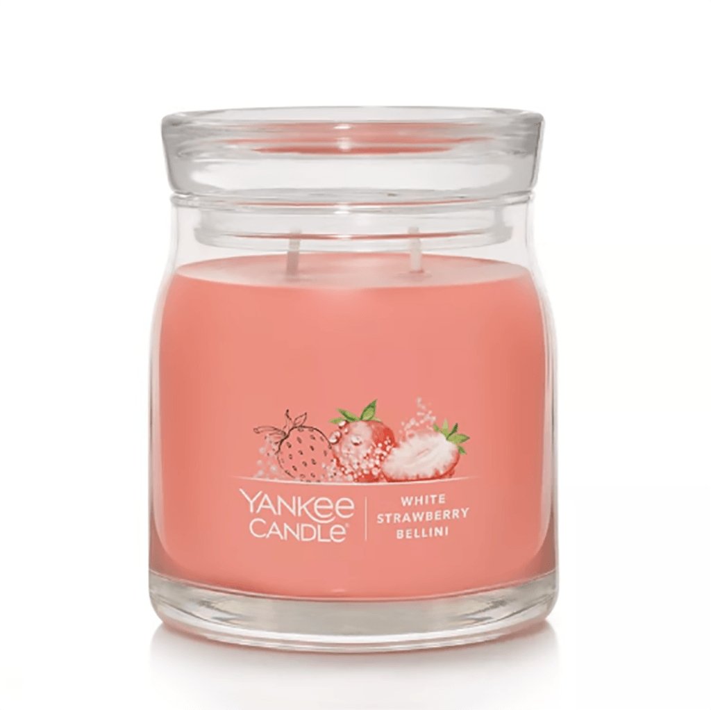 Yankee Candle  Signature Medium Jar Candle in White Strawberry Bellini