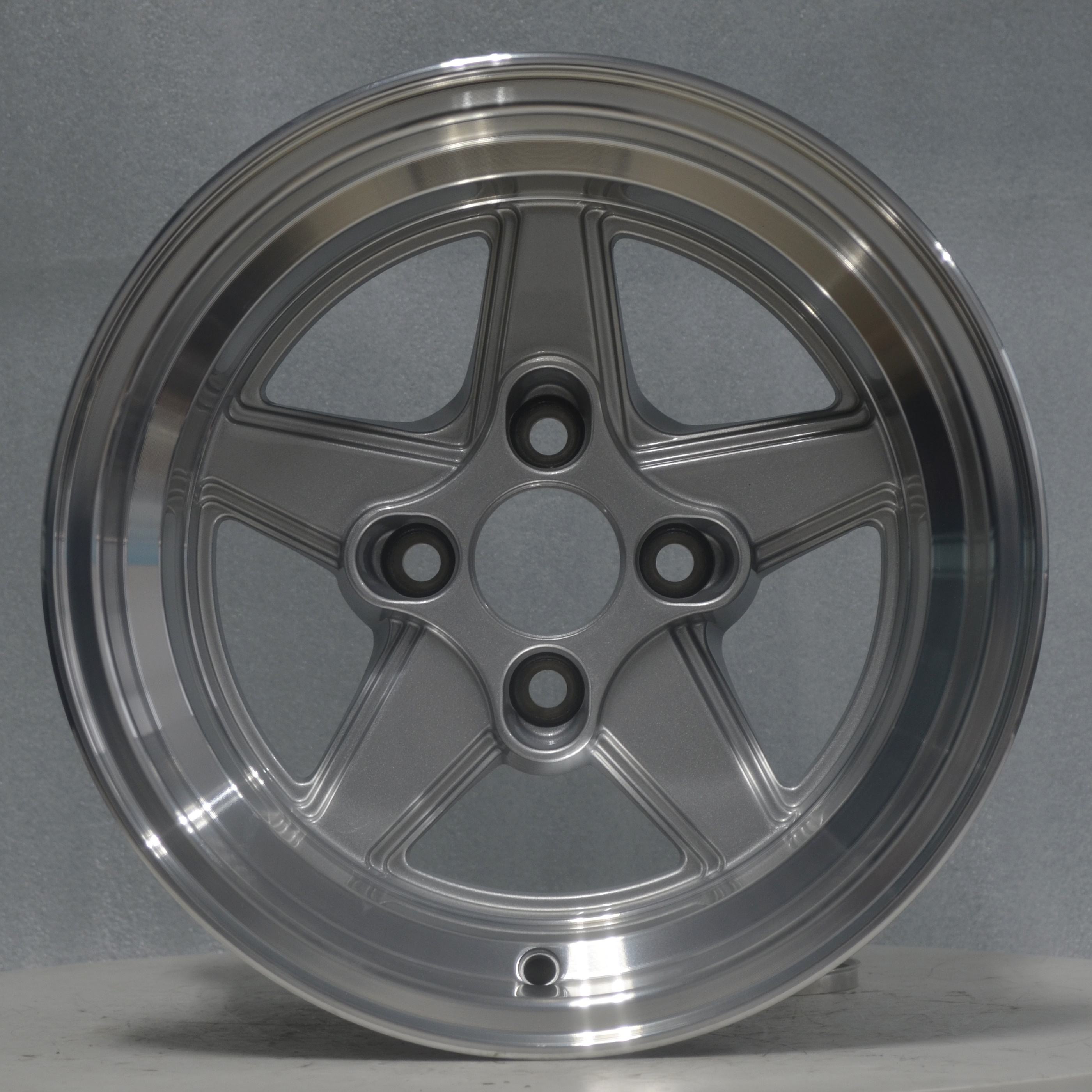 Wholesale Wheels 13X8.0J 4X114.3 Polish Lip Gunmetal Aluminum oy Rims Wheel Customize Casting