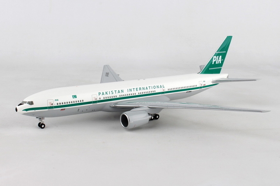 Hogan Wings HG10505GHogan Pakistan 777 200Er 1/200...