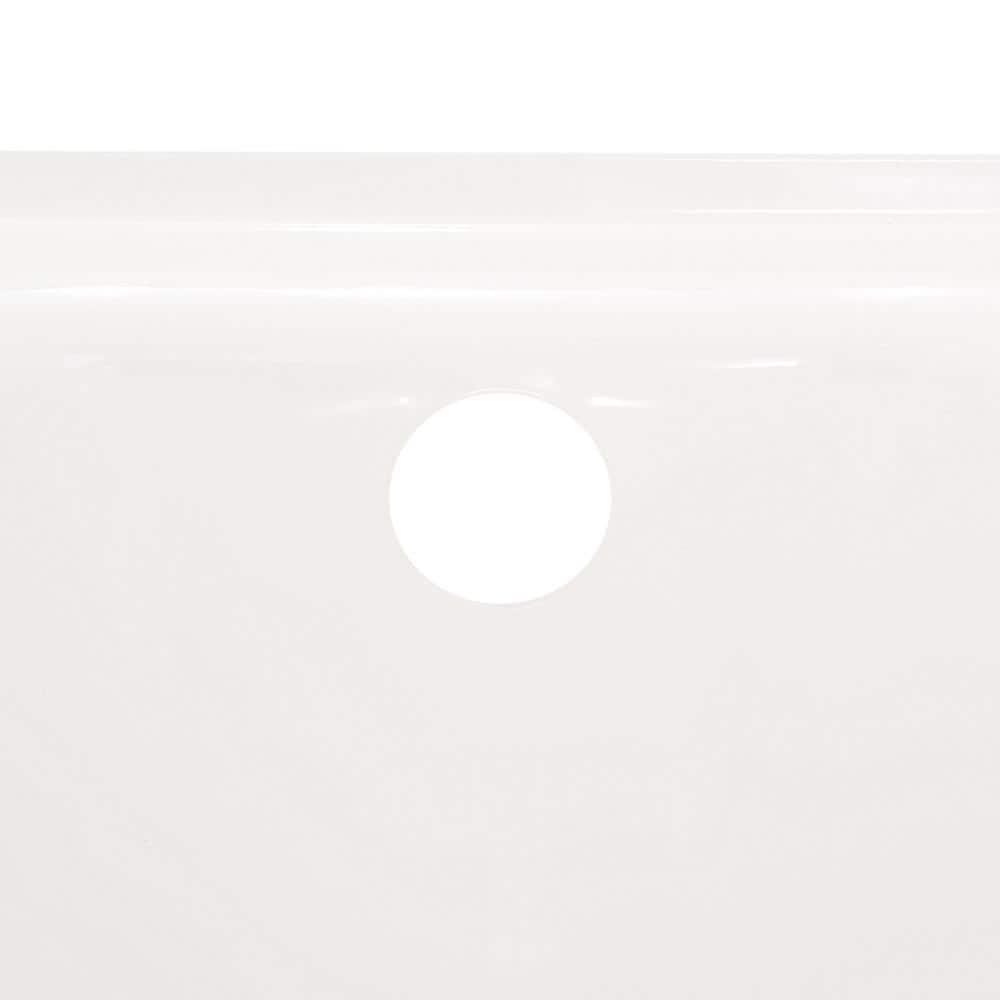 Bootz Industries Maui 60 in x 30 in Soaking Bathtub with Right Drain in White