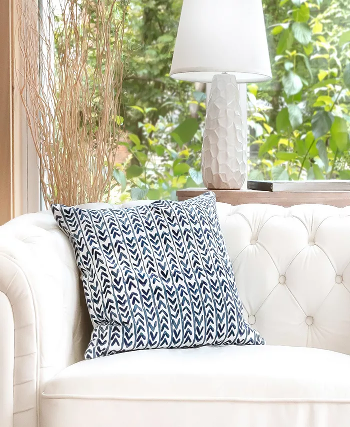 Lush Dandeacute;cor Lush Decor Yani Decorative Single Pillow Cover， 20