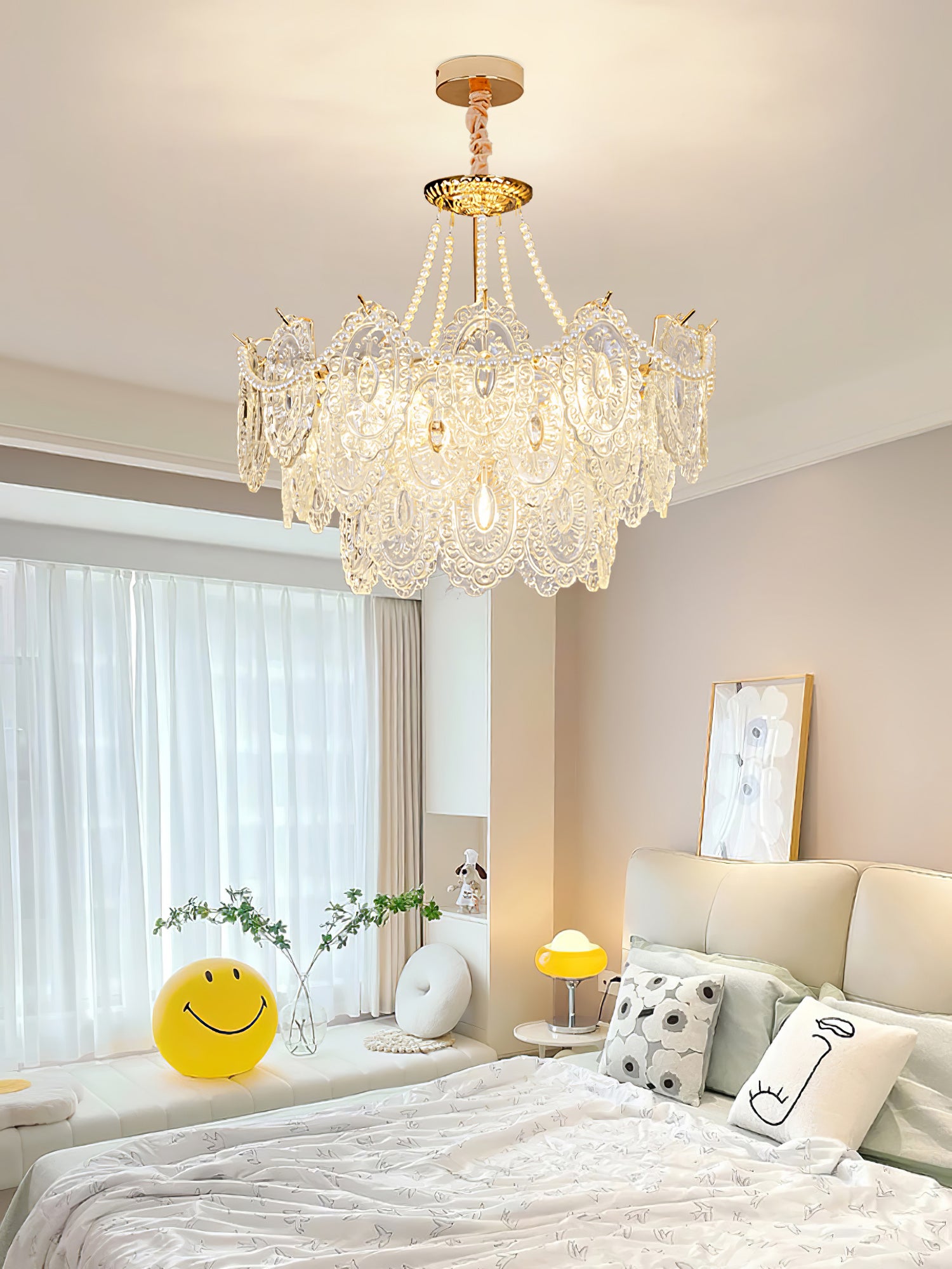 Pearls Glass Chandelier