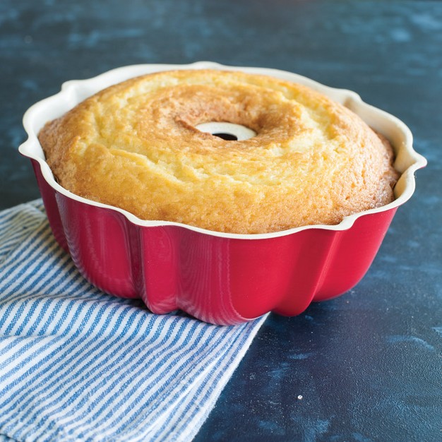 Nordic Ware Formed Bundt Pan 12 Cup In Red