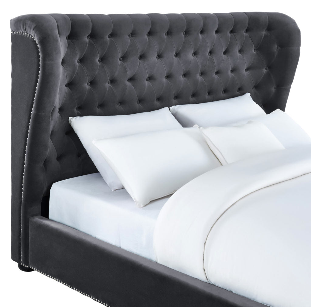 Finley Velvet Bed in Queen