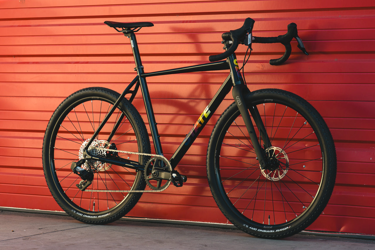 6061 All-Road - Apex XPLR AXS - Black / Sunset (650b / 700c)
