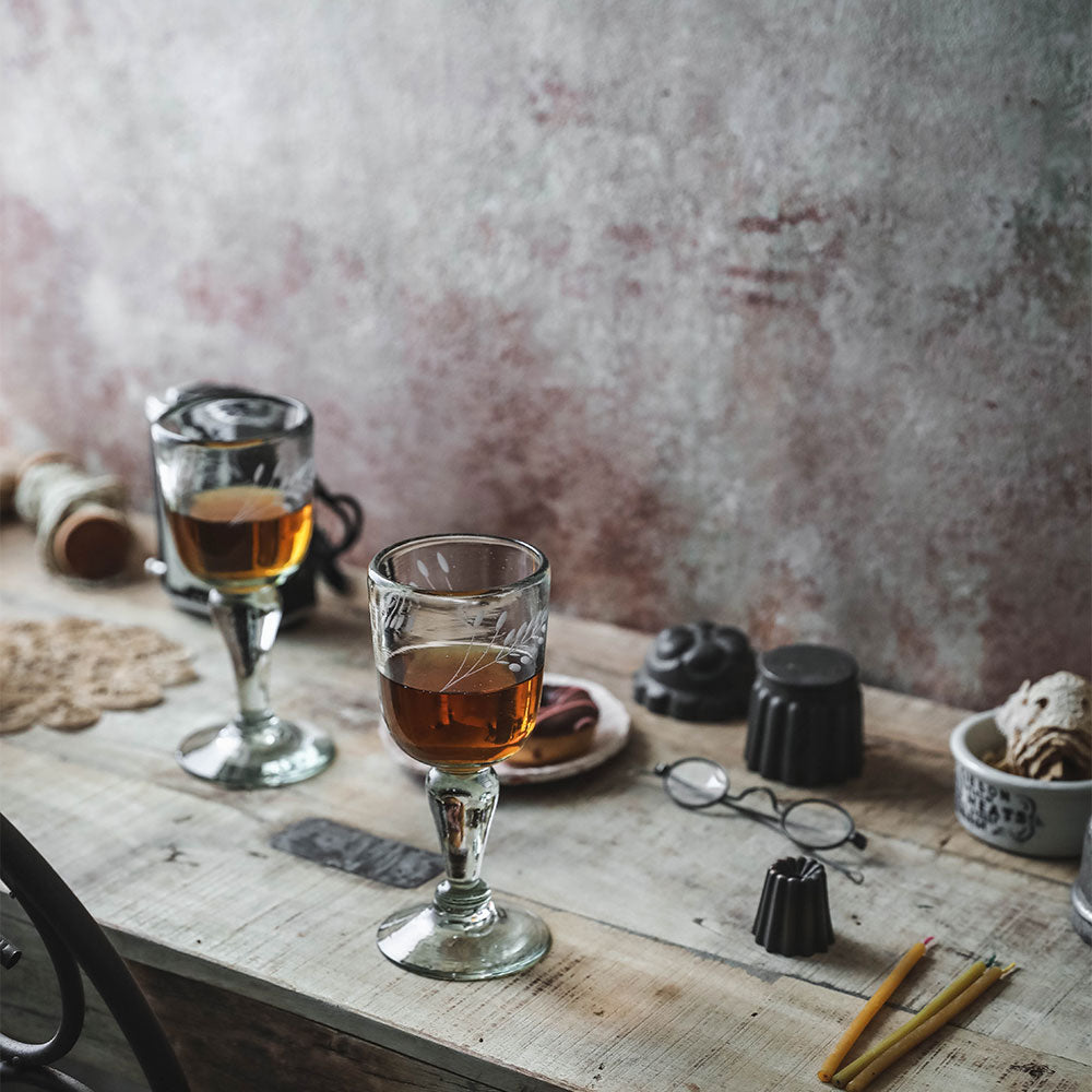 Hand-etched Floral Wine Glass