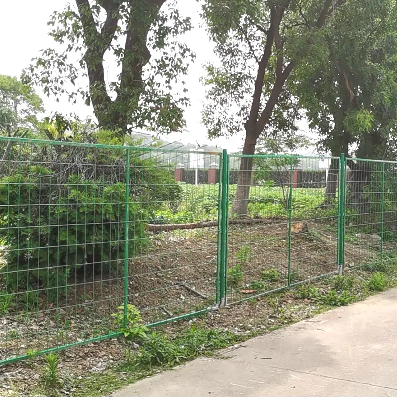 Factory direct supply iron wire mesh welding fence galvanized welded wire mesh panel