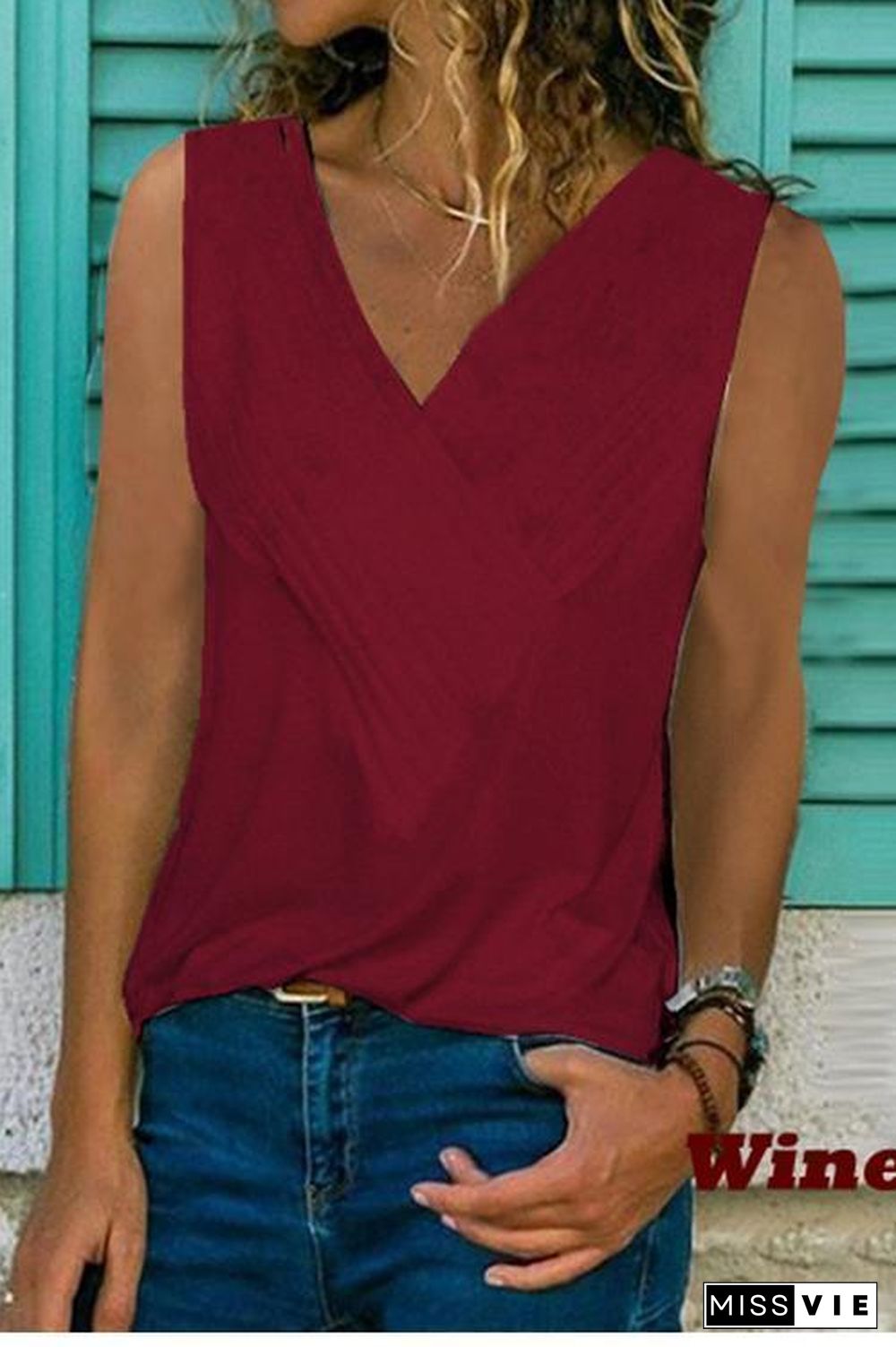 Basic V-Neck Sleeveless T-shirt