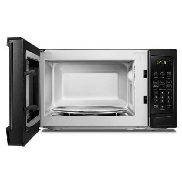 Danby 19-inch, 0.9 cu.ft. Countertop Microwave Oven with 6 Convenient Auto Cook Options DBMW0920BBB