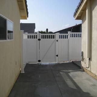 Weatherables Mason 6 ft. H x 8 ft. W White Vinyl Privacy Fence Panel Kit PWPR-CT-6X8