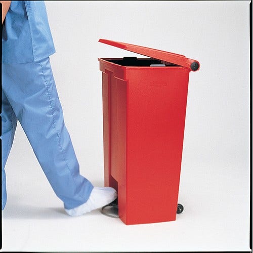 Rubbermaid Step-On Container， 23 Gallon， Red