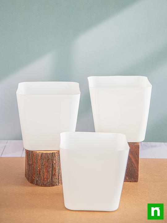 6.7 inch (17 cm) Square Plastic Planter with Rounded Edges (White) (set of 3)