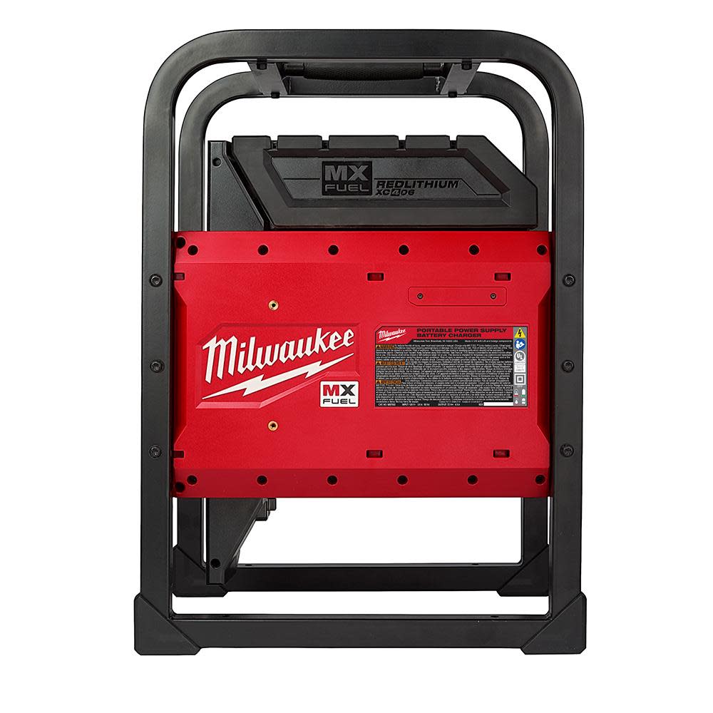 Milwaukee MX FUEL? CARRY-ON? 3600W/1800W Power Supply