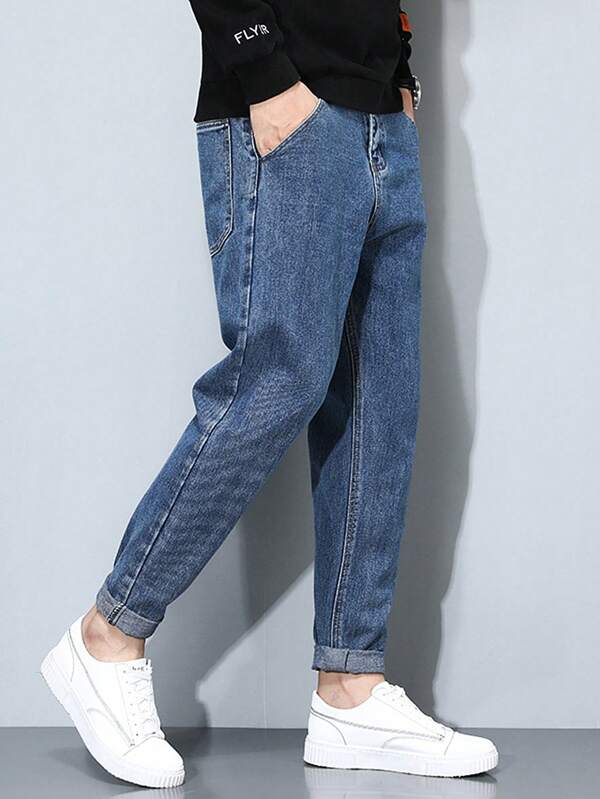 Men Slant Pocket Carrot Jeans