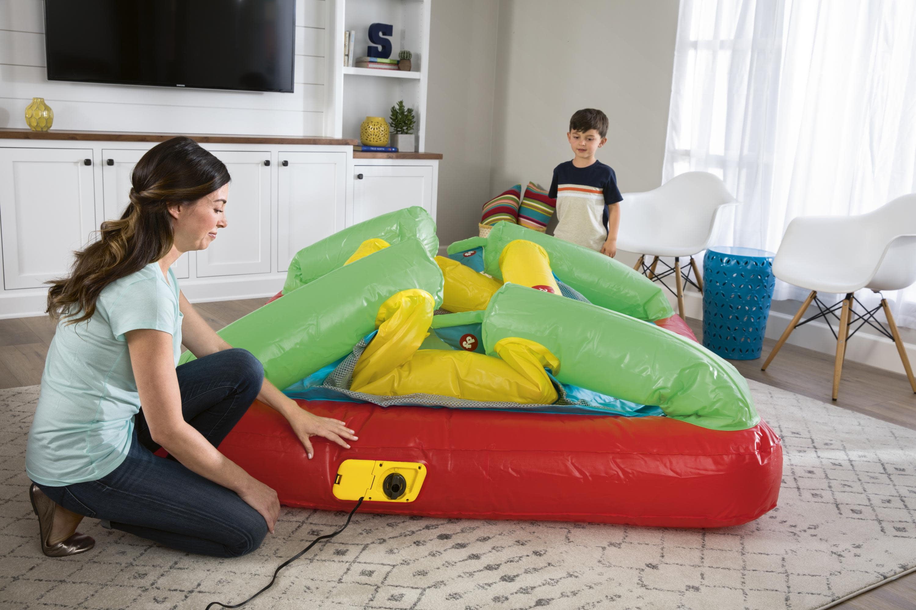 Fisher Price 69'' x 68'' x 53'' Bouncesational Bouncer With Built-in Pump