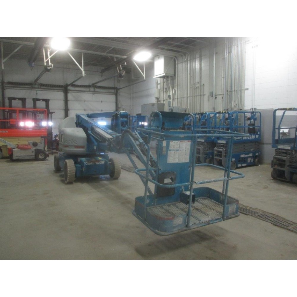 Genie Z40/23N 40and#8242; Electric Articulating Boom Lift 2011 Used ;