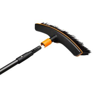 Fiskars 3-Piece Quikfit Leaf Rake and Broom Attachments Garden Tool Set 1072226