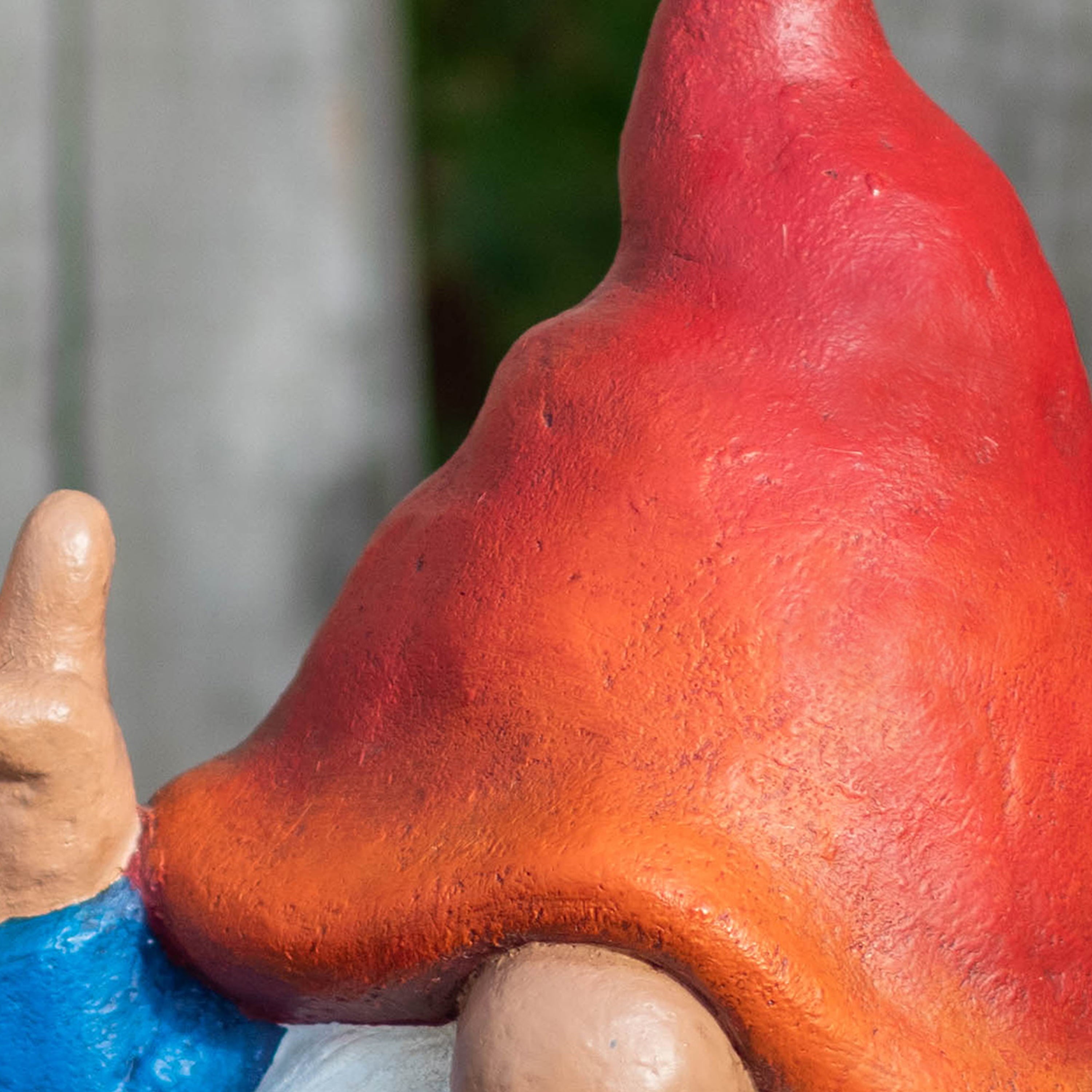 Mainstays Outdoor Red Blue Gnome Garden Statue, 6.75 in L x 4.5 in W x 9.75 in H