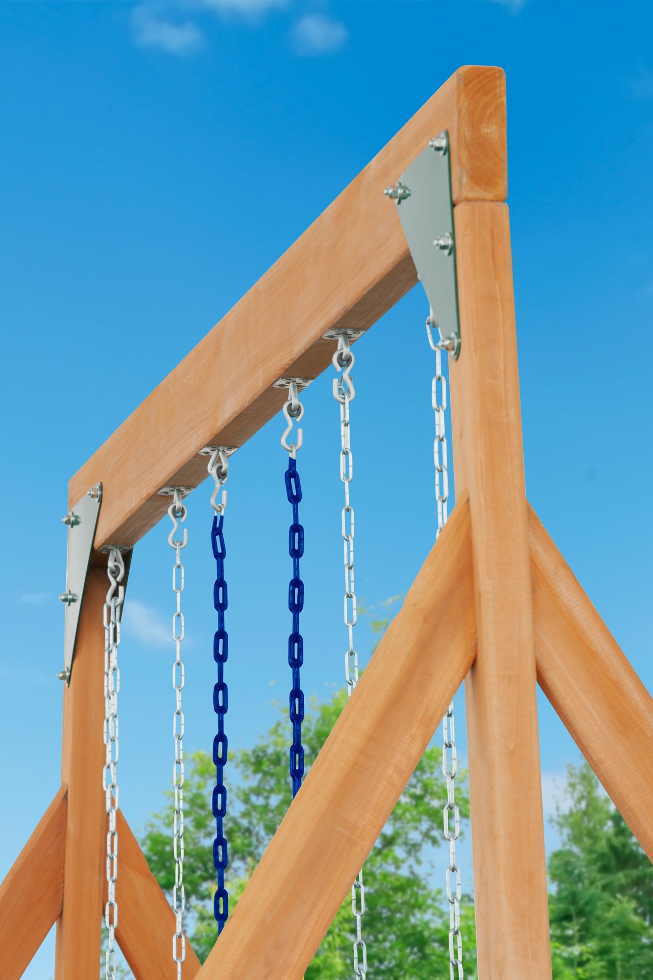 Trailside Cedar Swingset with Belt Swings and Trapeze Bar， All Wood， Hardware， and Assembly Instructions Included