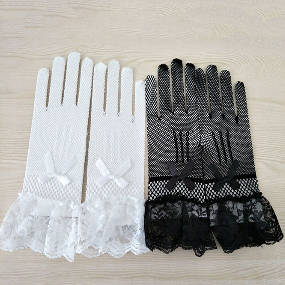 Ladies Lace Gloves Sheer Wrist Length Gloves Elegant Short Courtesy Summer Gloves for Wedding Dinner Parties