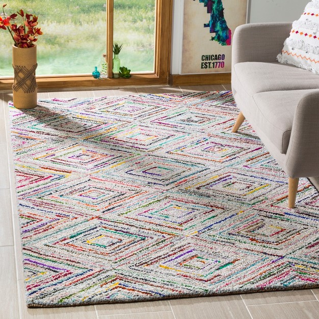 Nantucket Nan314 Hand Tufted Area Rug Safavieh