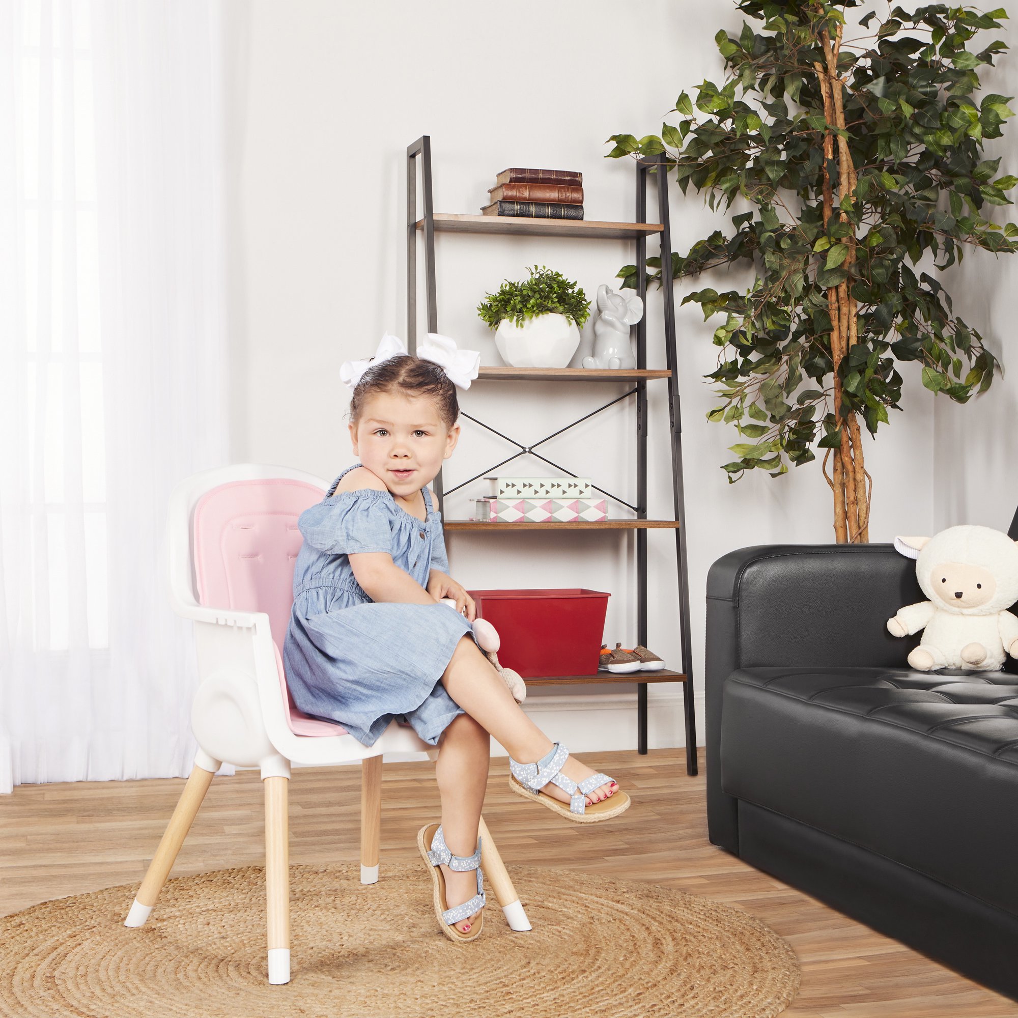 Dream On Me Lulu 2-in-1 Highchair， Convertible， Compact High Chair， Light weight， Portable， Blush Pink