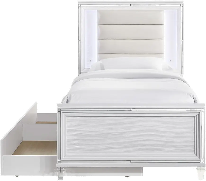 Posh White Full Size Bed with Trundle