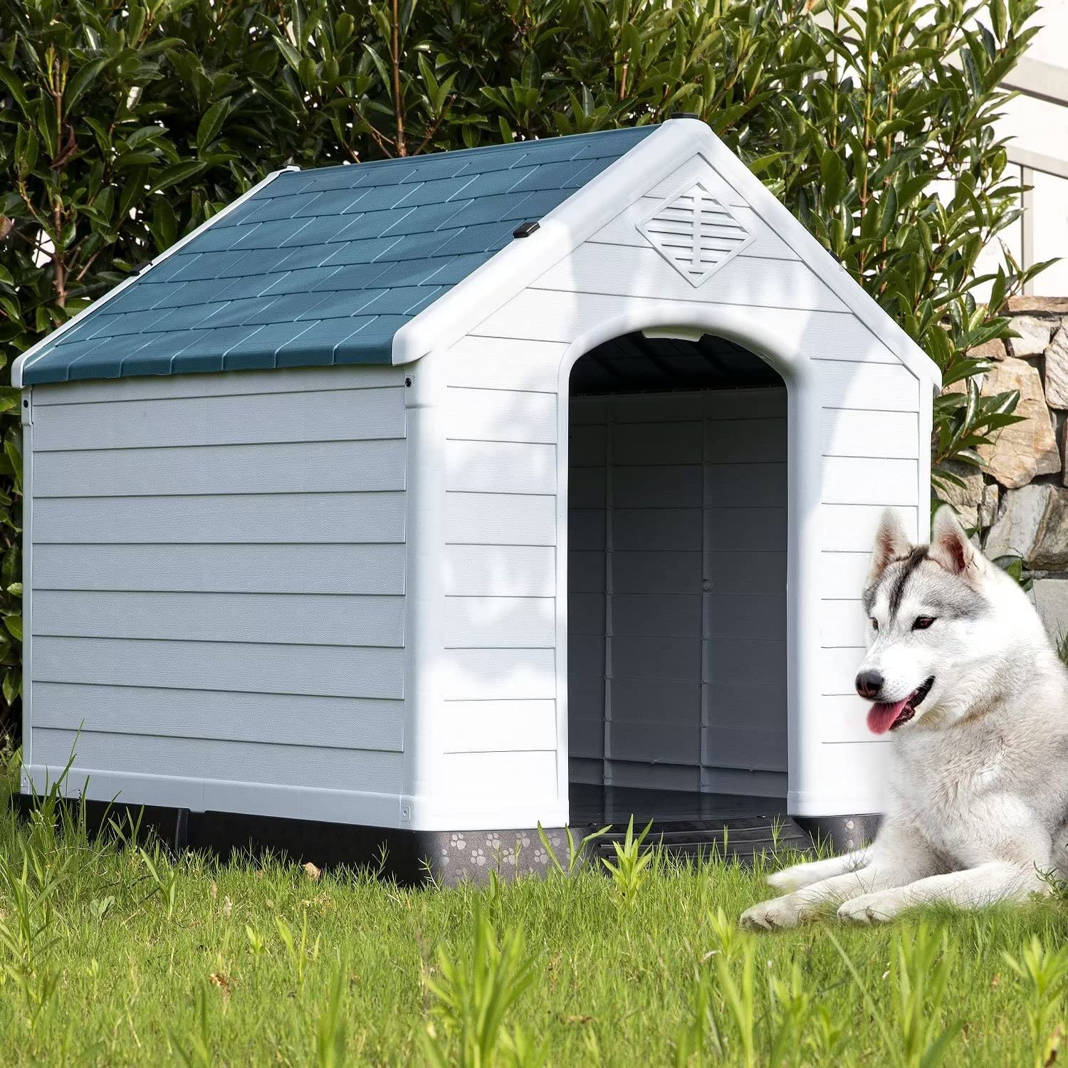 YRLLENSDAN 41/27/ 35 inch Plastic Large Dog House Outdoor， Waterproof Dog Houses for Medium Dogs House with Air Vents and Elevated Floor Indoor Weatherproof Doghouse for Small Dog