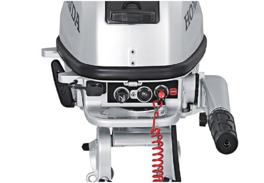 Honda Outboard Motor 5HP with Tiller Handle 20 Shaft ;