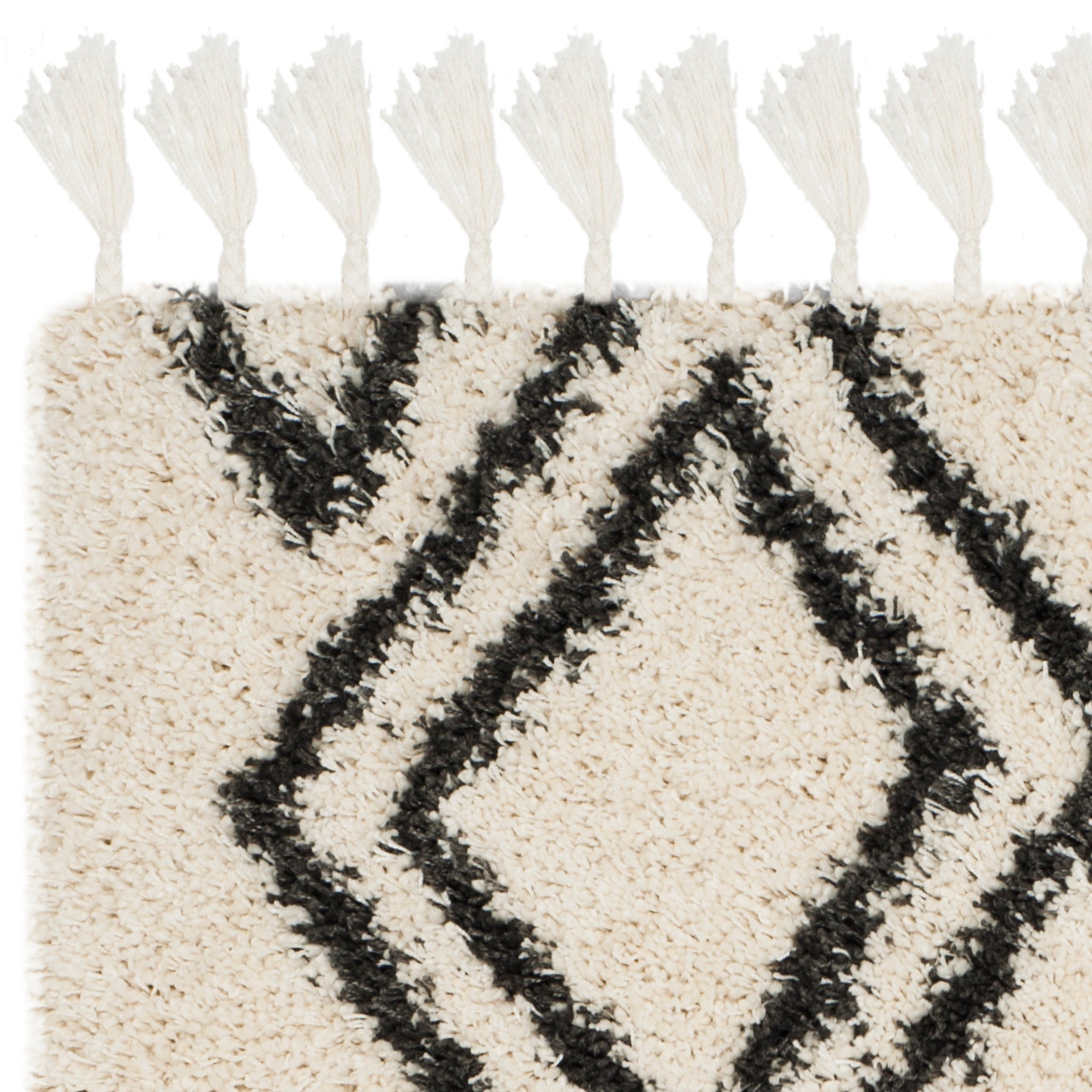 SAFAVIEH Moroccan Fringe Kaelea Geometric Shag Area Rug, Cream/Charcoal, 5'1