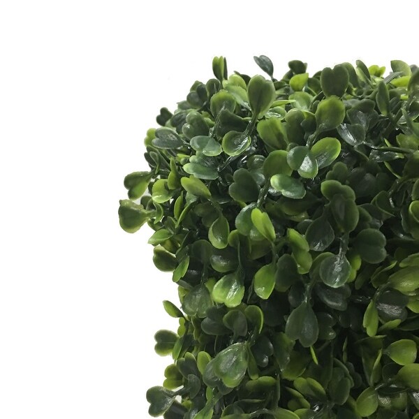 Vickerman 24 Green Boxwood Hedge