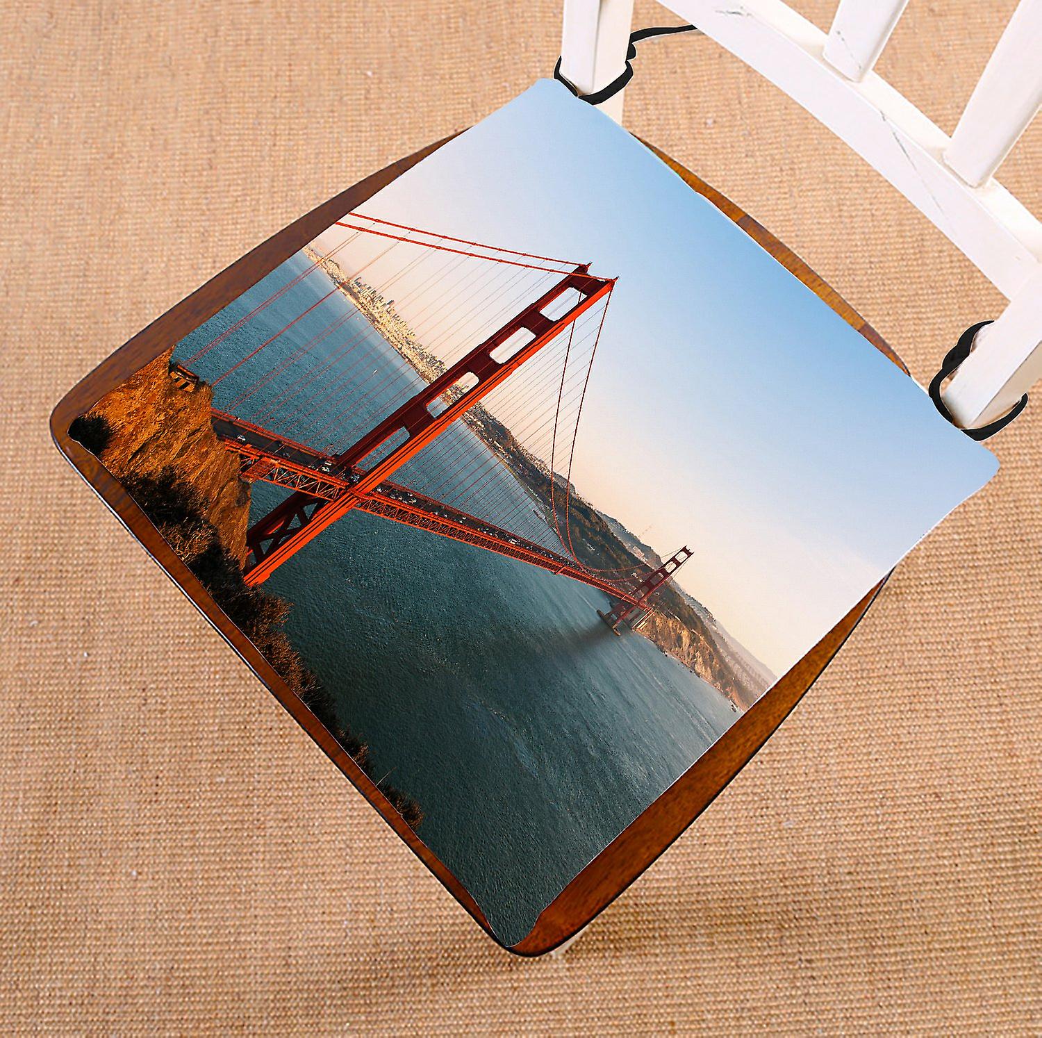 City Chair Pad， The Golden Gate Bridge And San Francisco At Sunset Seat Cushion Chair Cushion Floor Cushion 40x40 Cm