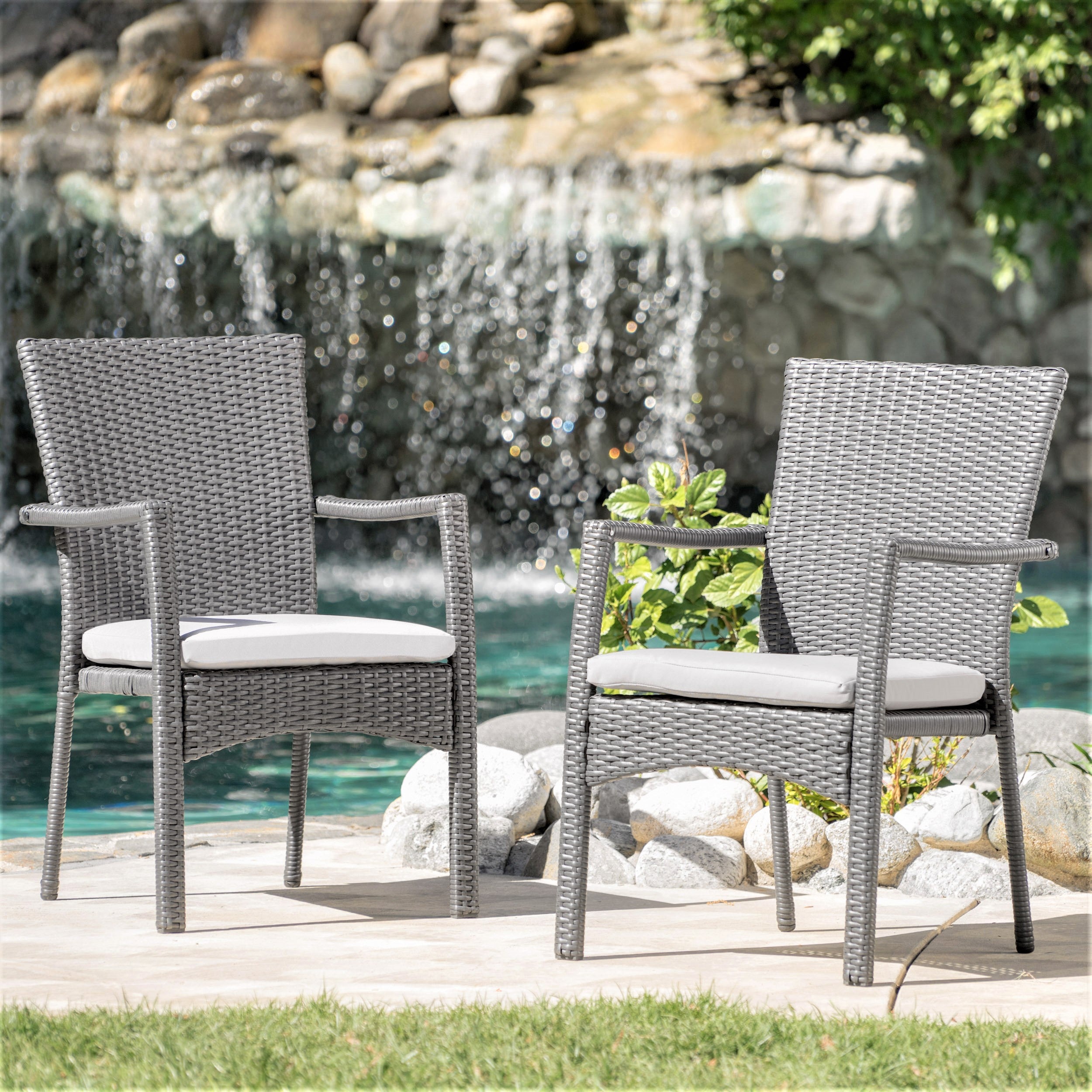 Tigua Outdoor Grey Wicker Dining Chair with Cushions (Set of 2)