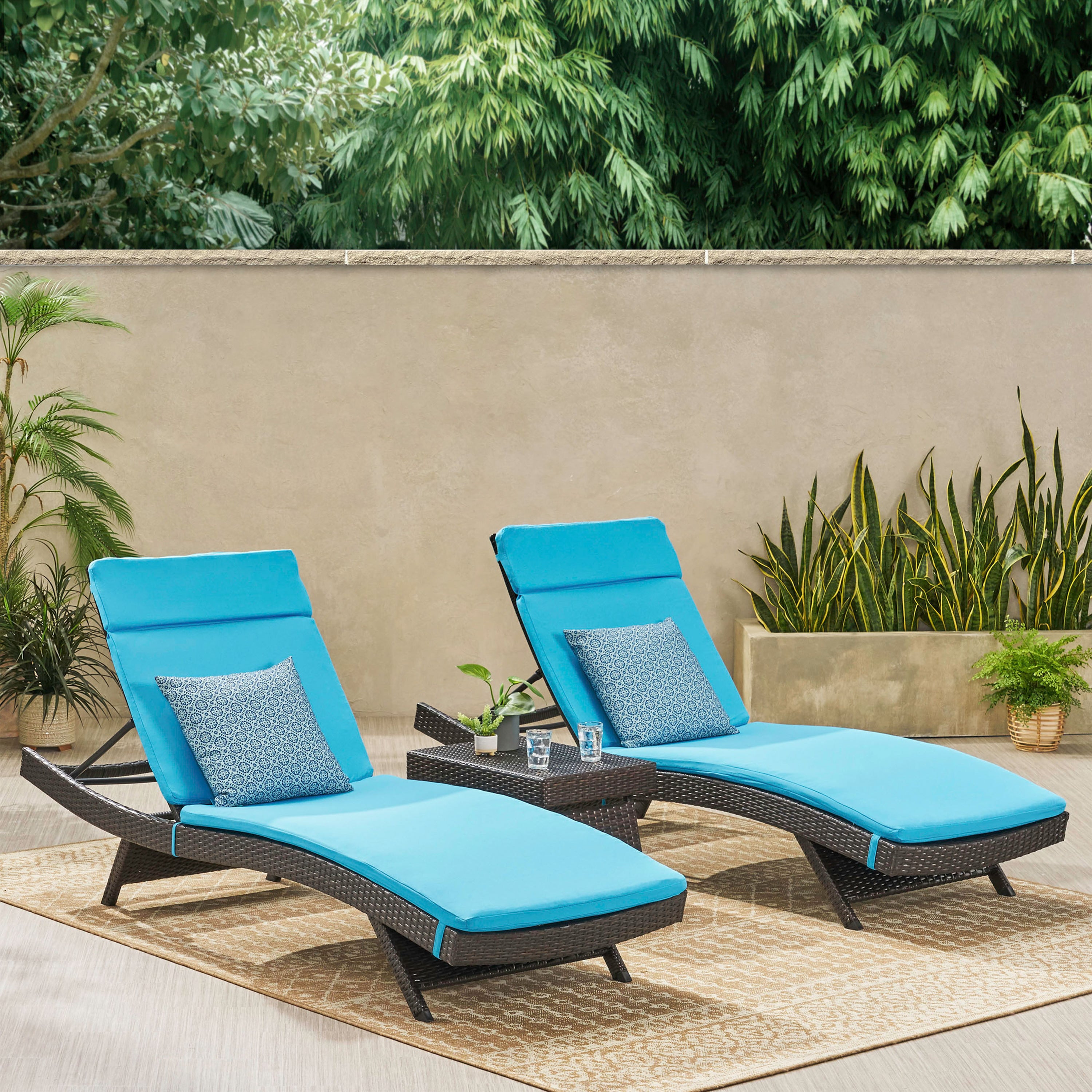 Lakeport 3pc Outdoor Wicker Chaise Lounge Chair & Table Set