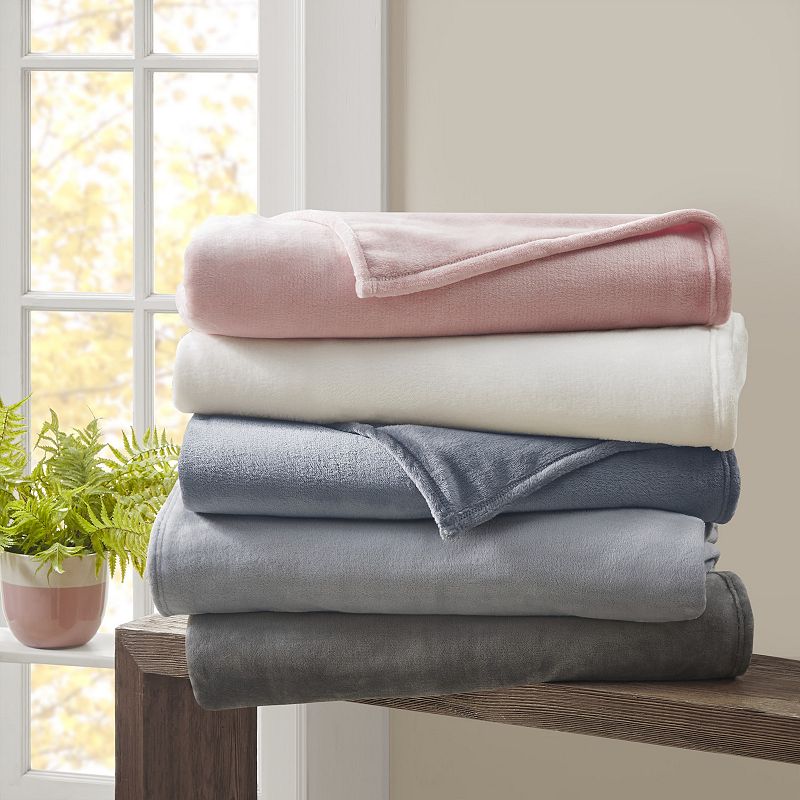 Clean Spaces Antimicrobial Plush Blanket