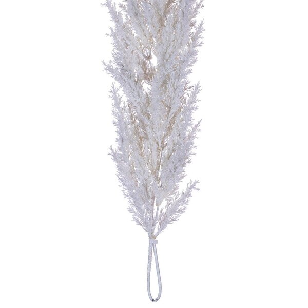 Vickerman 48 Ivory Artificial Pampas Grass Garland.