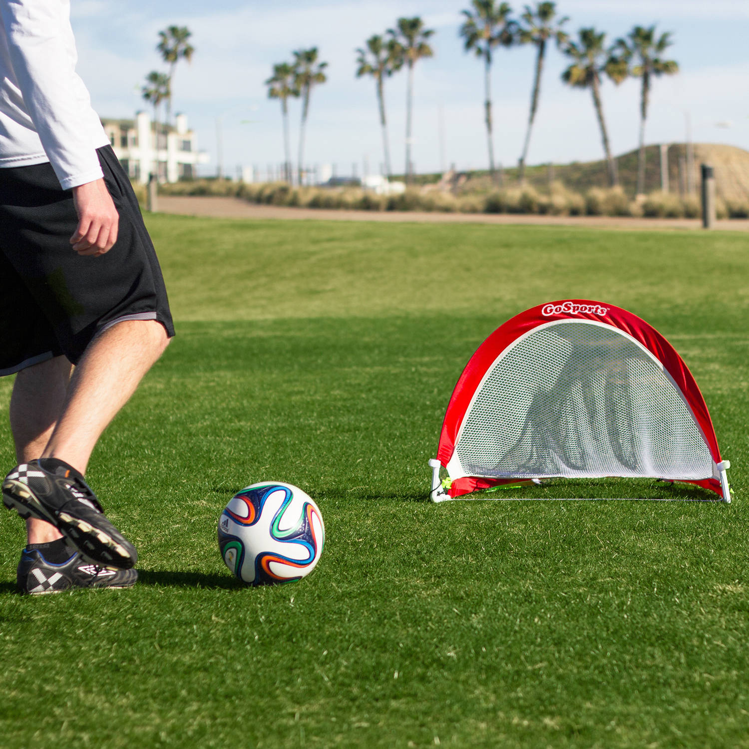 GoSports Portable Pop Up Soccer Goals for Backyard - Kids and Adults - Set of 2 Nets with Agility Training Cones and Carrying Case (Choose from 2.5'， 4' and 6' sizes)