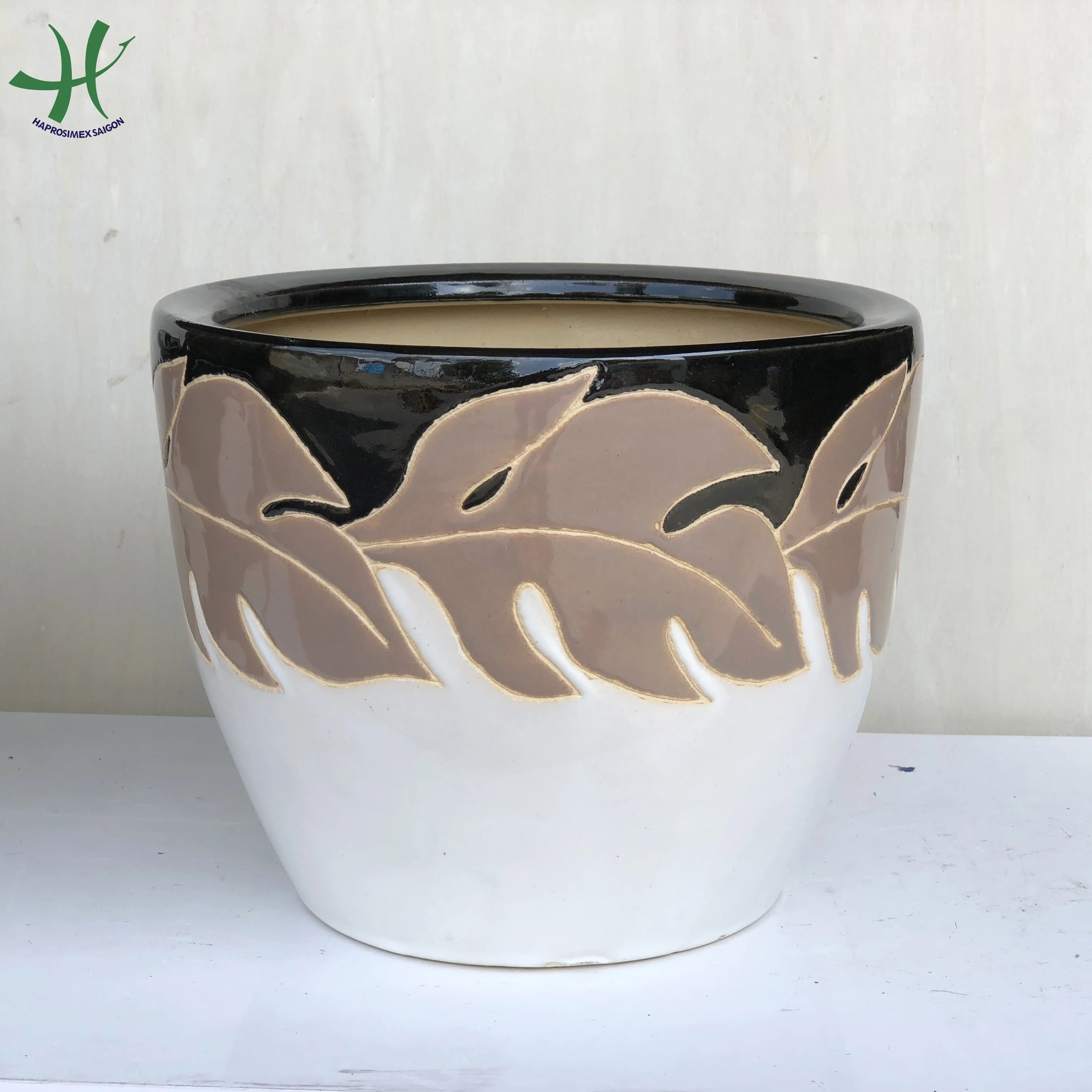 New Design Ceramic Flower Pots  indoor and outdoor garden flower planter pots for decor (HG 14 1233/3)