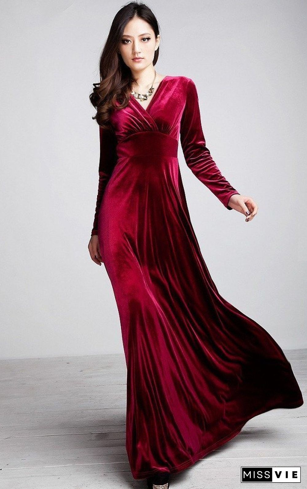 V Neck Velvet Long Sleeve Party Dress