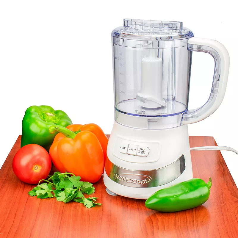 Brentwood FP-549W 3-Cup Food Processor in White