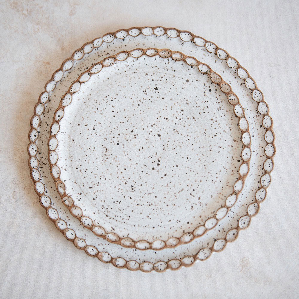 Ceramic Scalloped Plate - Light